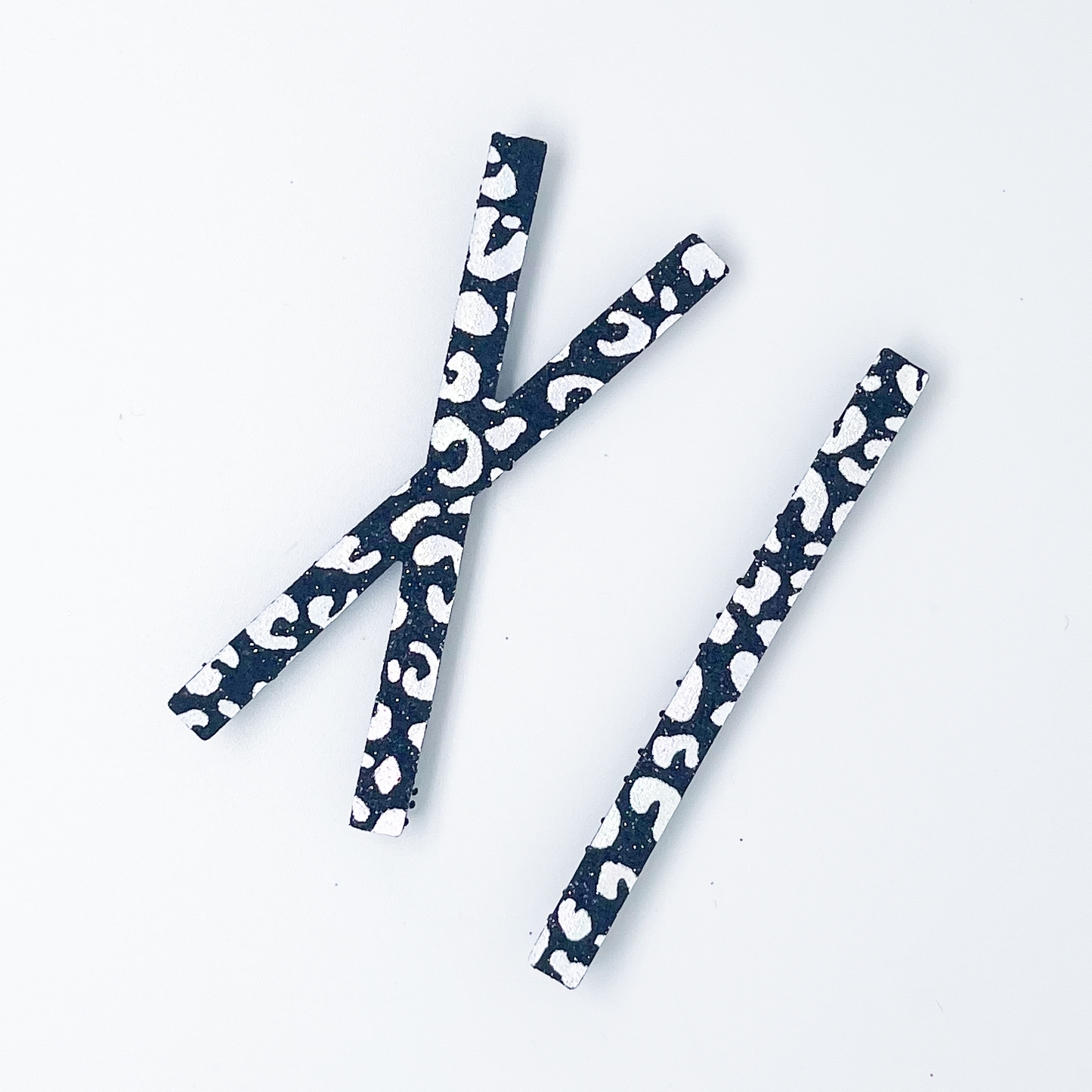 KAMIPITA Glitter Pattern Cross (X)＆ Legtangle set Non-marking Hair Clips, Hairpins, Hairtie ( cross(X): 2.75x0.98inches,Small Leg Tangles 2.9 * 0.22inches)